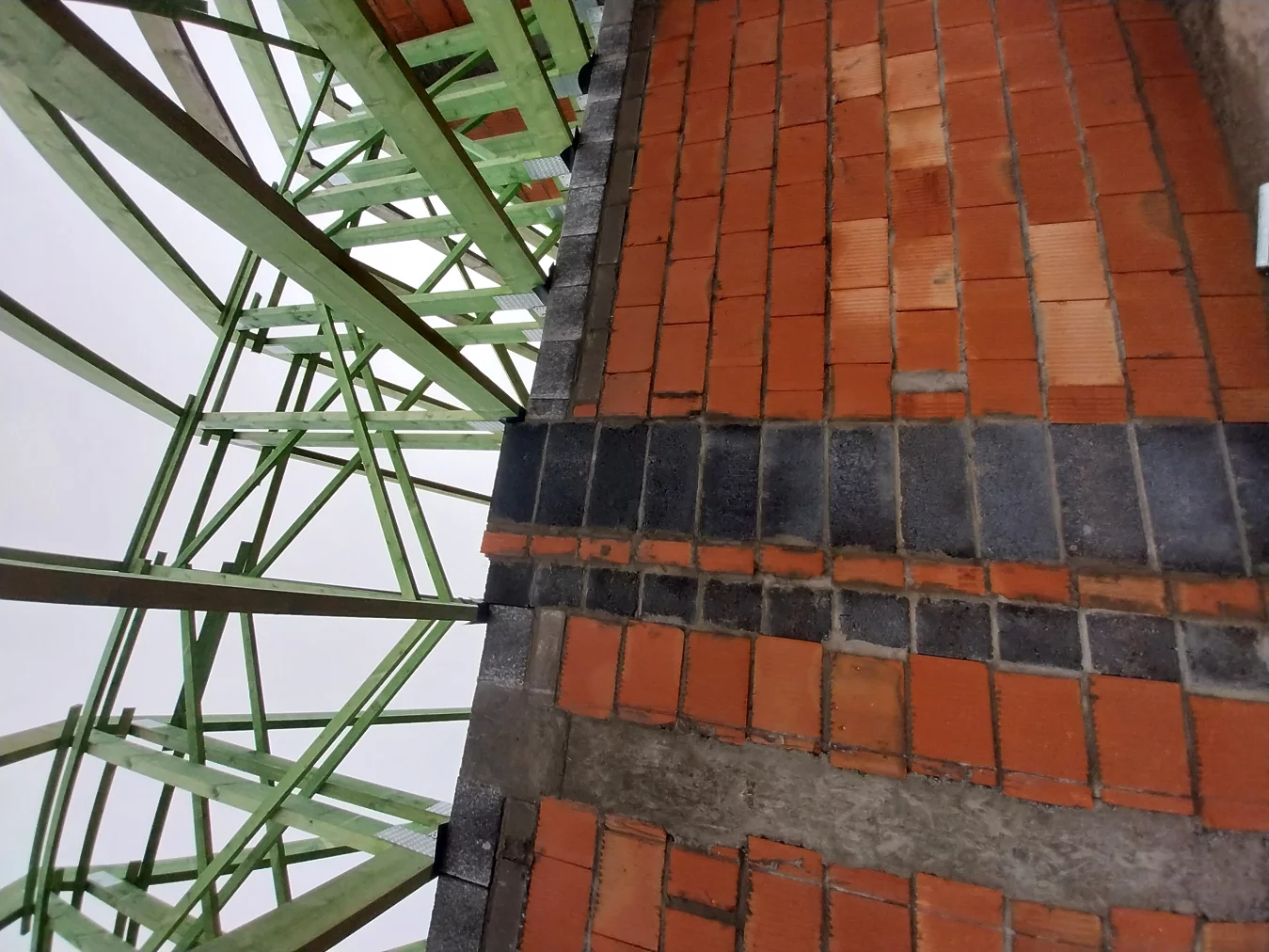 Montaż schodów żelbetowych prefabrykowanych