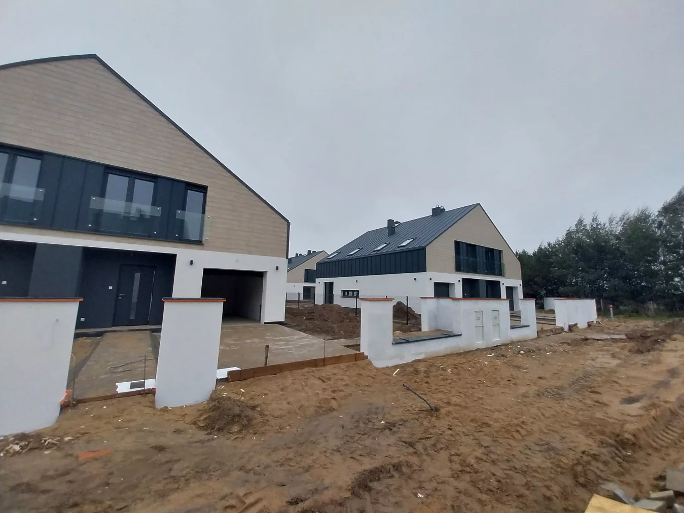 Wykonanie podjazdów i dojść